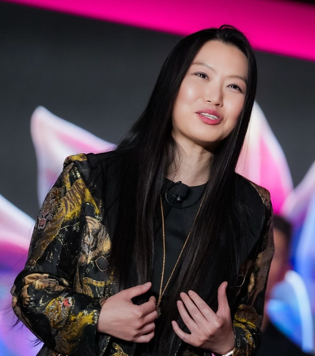 Lesley Li speaking on stage